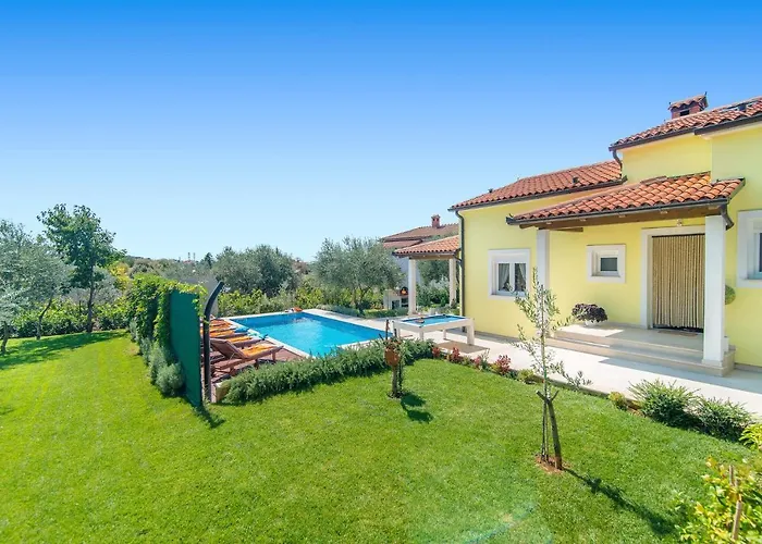 Ladonja By * Πούλα